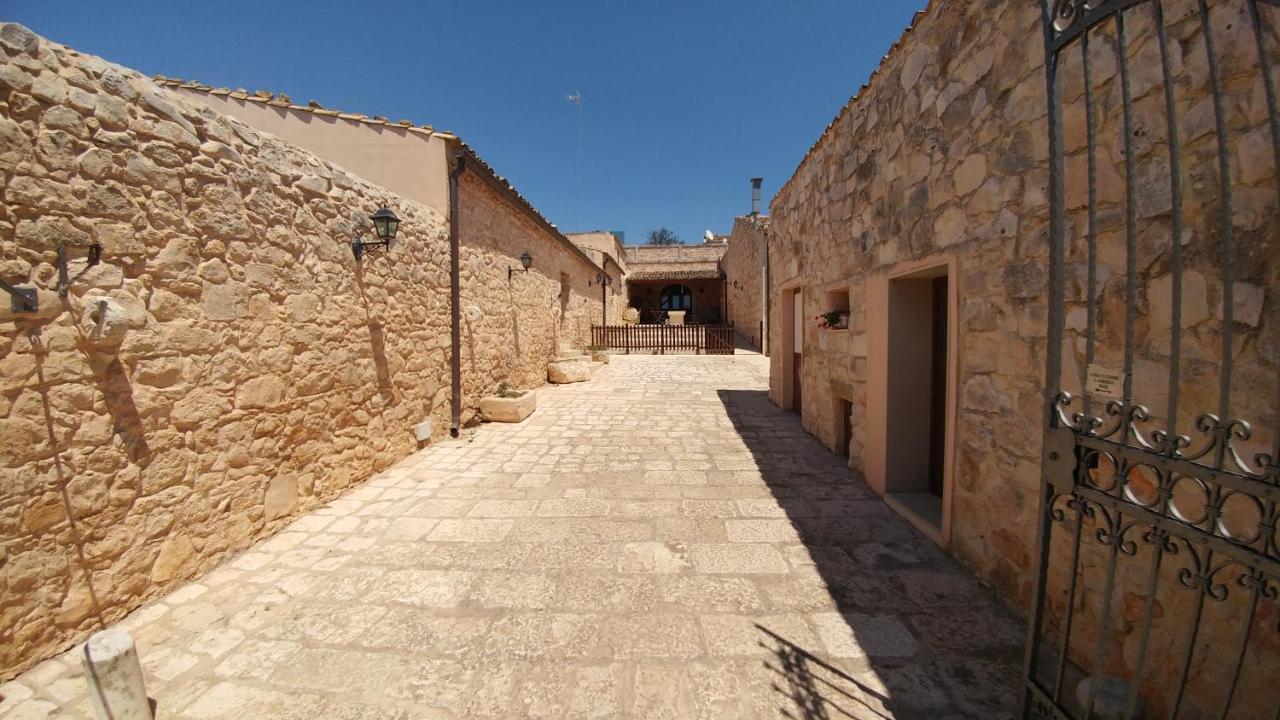 Agriturismo Al Casale Donnafugata Exterior foto